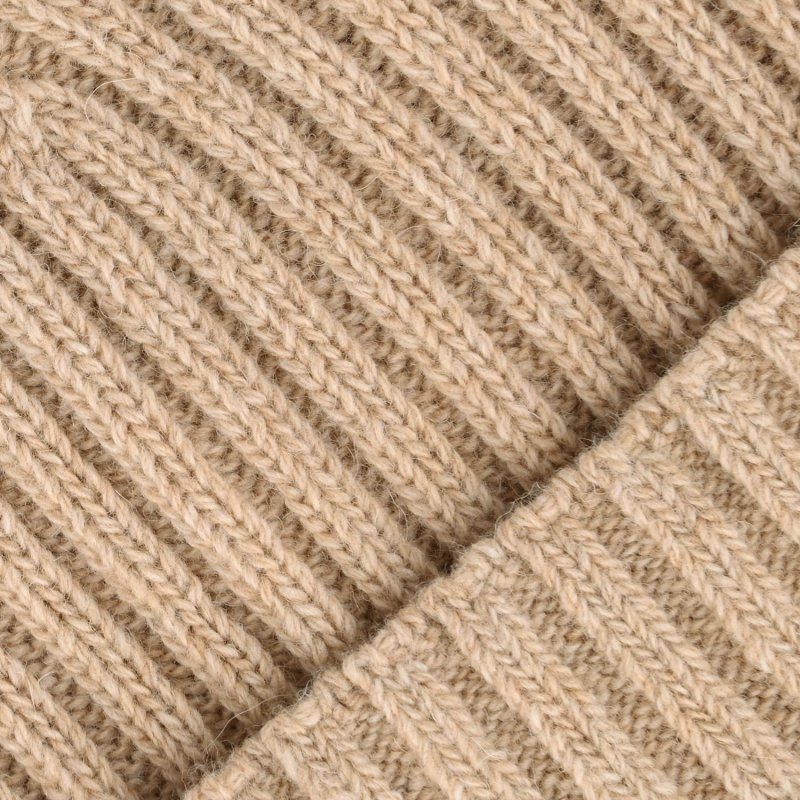 CONTE MASSIMO WOOL BEANIE HAT UNISEX MADE IN ITALY — logo detail